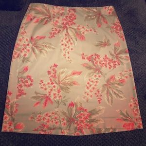 Beautiful Floral Design Pencil Skirt (6)